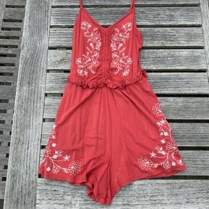 American Eagle Terracotta colored white floral print romper - size S